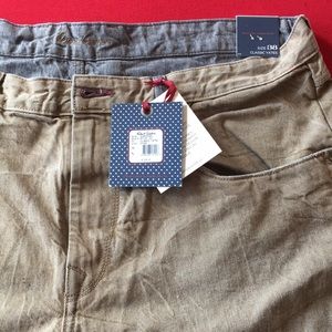 New Robert Graham Khaki Jeans